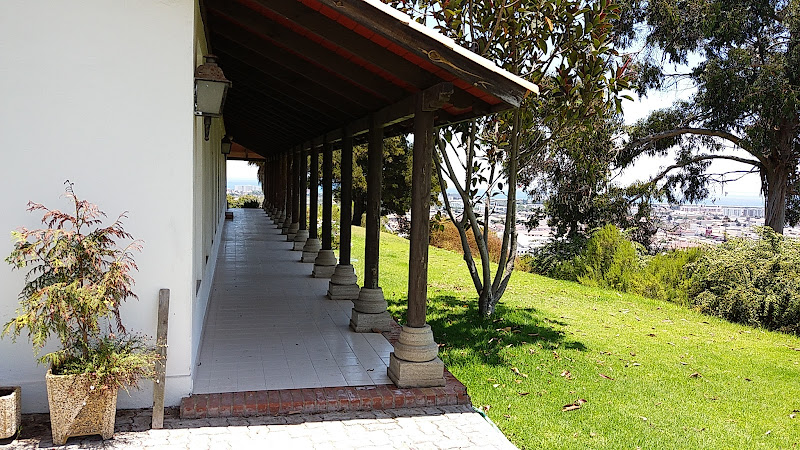 observatorios astronomicos cerca de mi El Pino, Las Campanas Observatory Headquarters