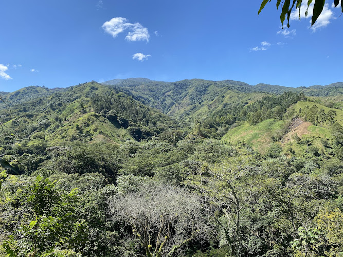 observatorios astronomicos cerca de mi Parque Nacional Montaña La Humeadora